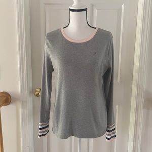 11:04  -  Tommy Hilfiger Cotton Stripe Cuff top